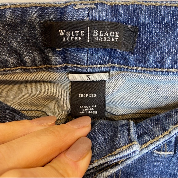 White House Black Market acid wash crop jeans Sz 2 - Picture 9 of 9